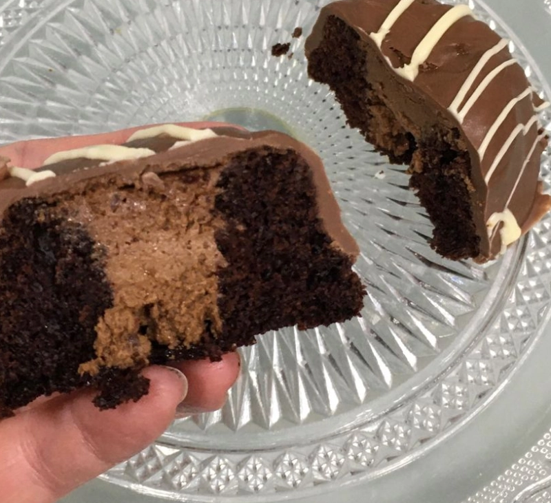 PASTELITOS DE CHOCOLATE RELLENOS