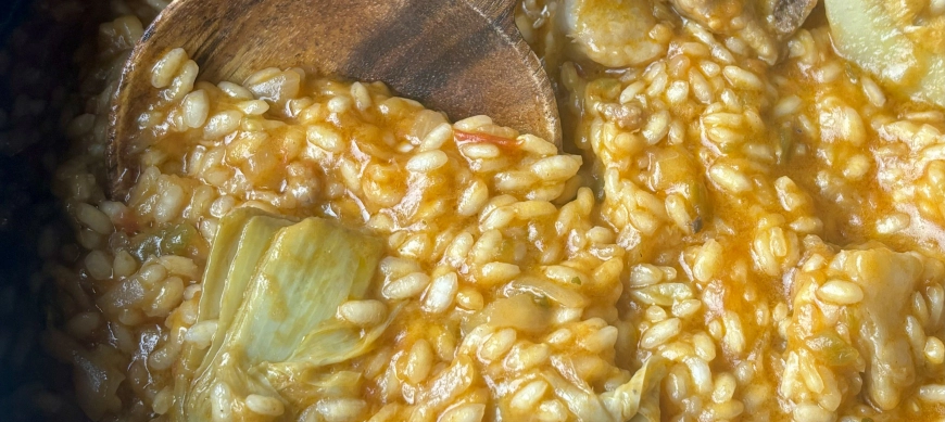 ARROZ CON COSTILLA, SALCHICHAS Y ALCACHOFAS by THERMOMIX
