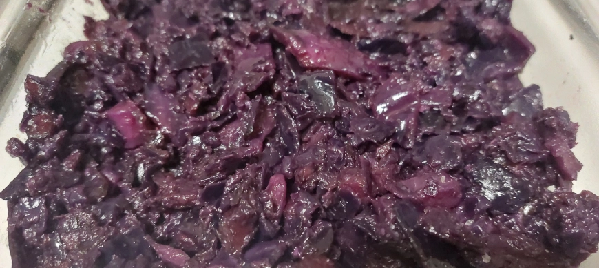 SALTEADO DE LOMBARDA CON AJO Y JAMÓN con Thermomix