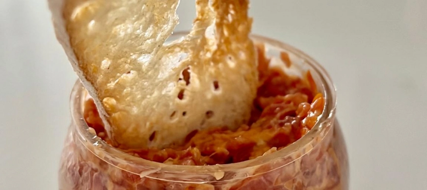 El entrante más fácil para estas fiestas: Tartar de Fuet