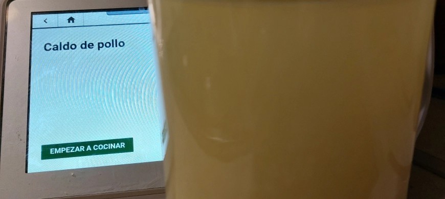 CALDO DE POLLO con Thermomix
